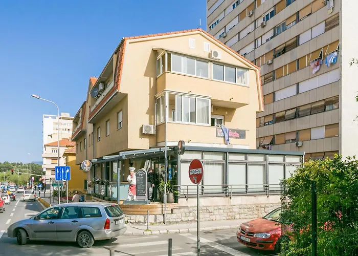 With Parking Space - 24252 سبليت